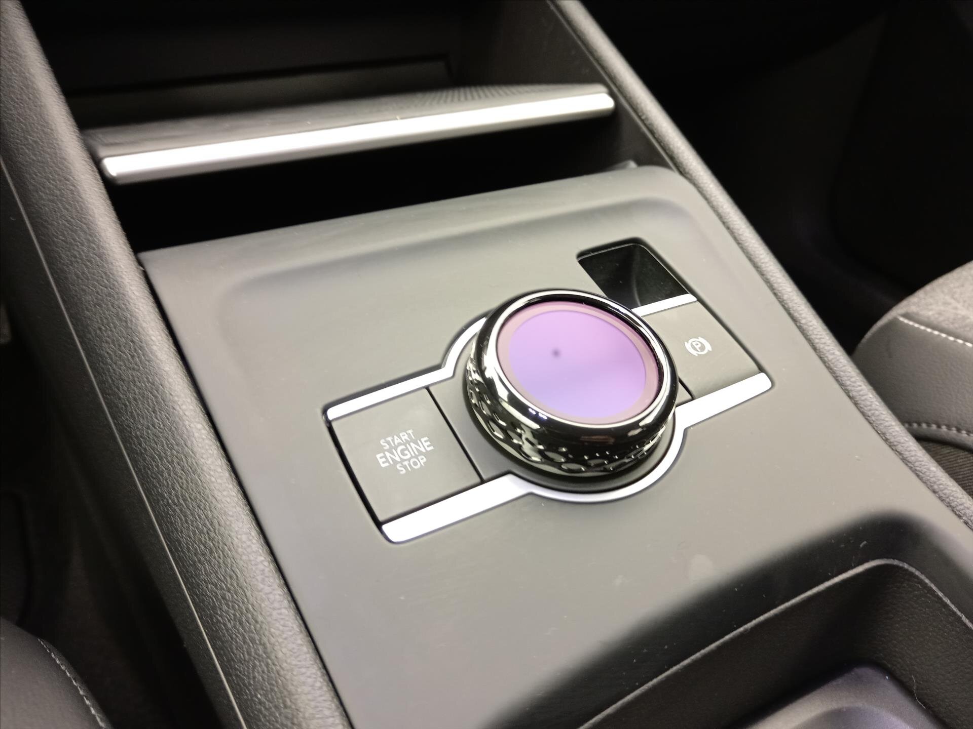 Volkswagen Tiguan SUV / Terénní 2,0 l 110 kw