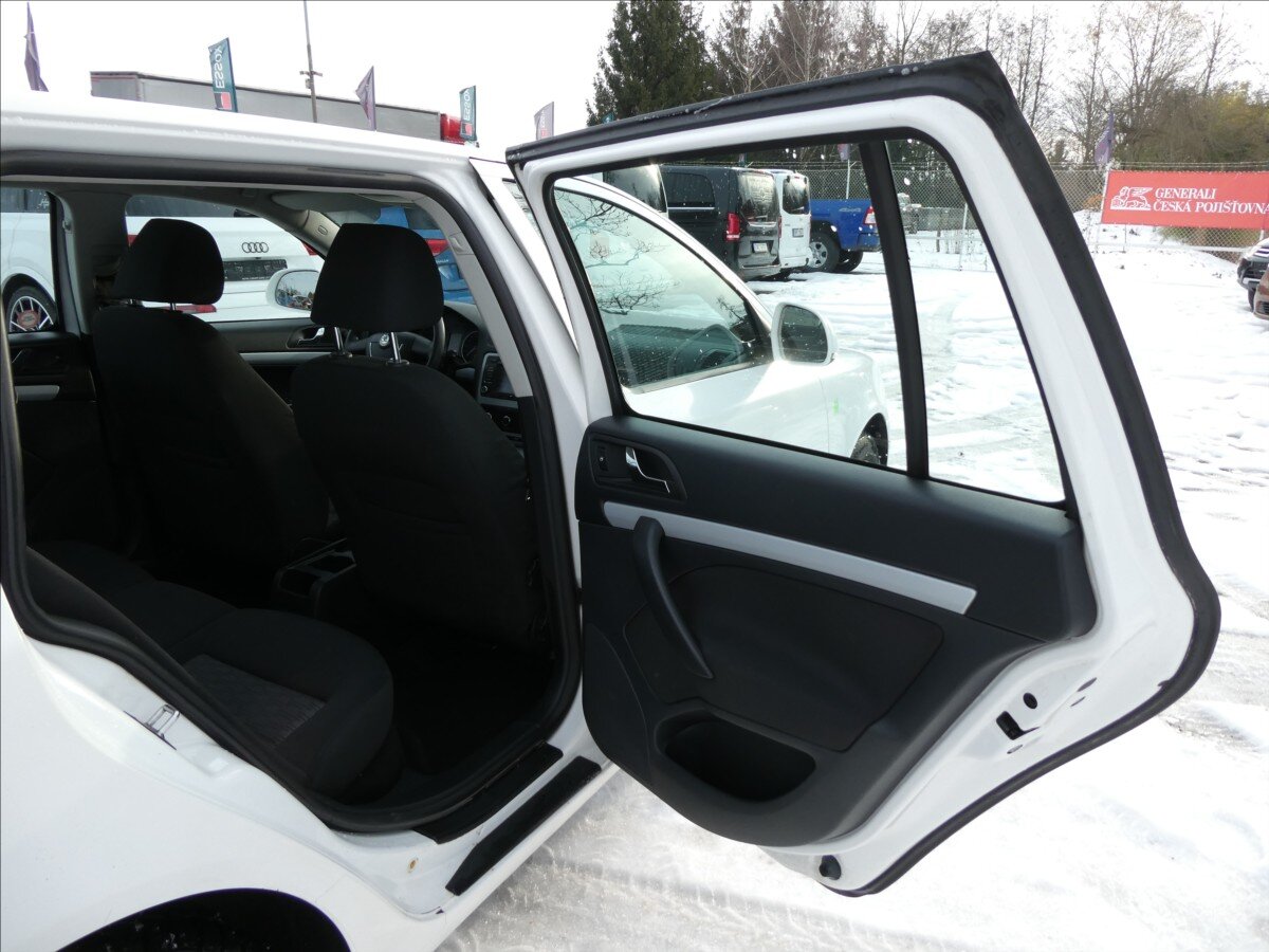 Škoda Octavia Kombi 1,6 l 77 kw