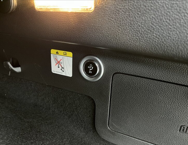 Ford Kuga Kombi 2,0 l 132 kw