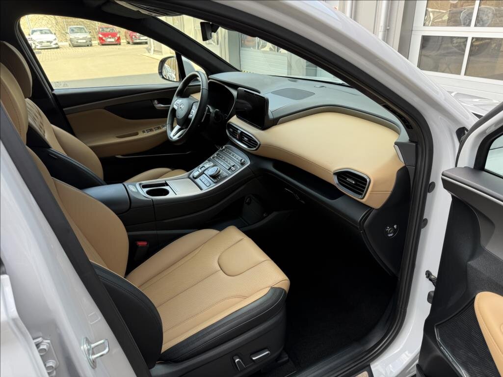 Hyundai Santa Fe SUV / Terénní 2,2 l 142 kw