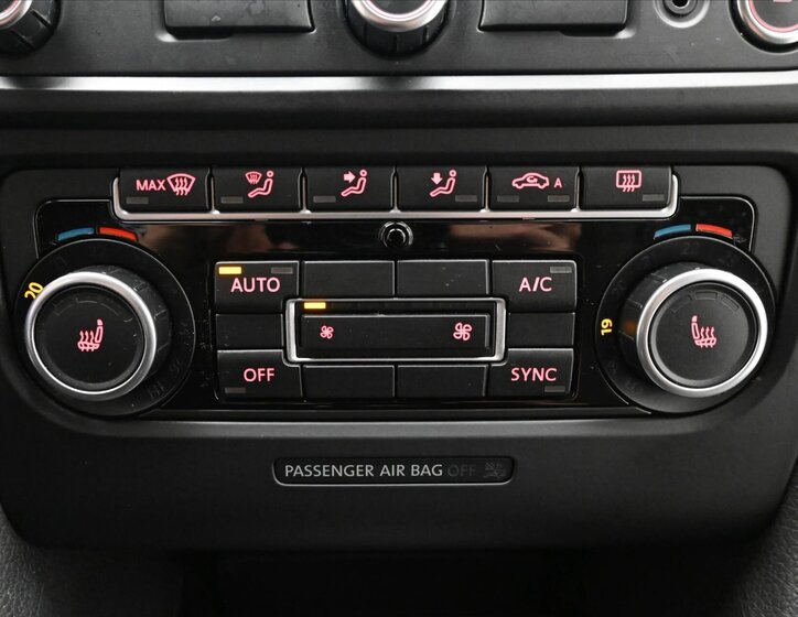 Volkswagen Golf Kombi 1,6 l 77 kw