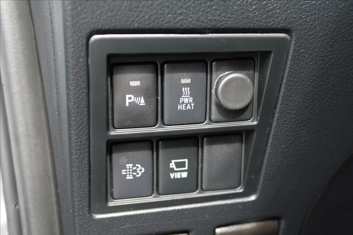 Toyota Hilux Pick-up 2,8 l 150 kw