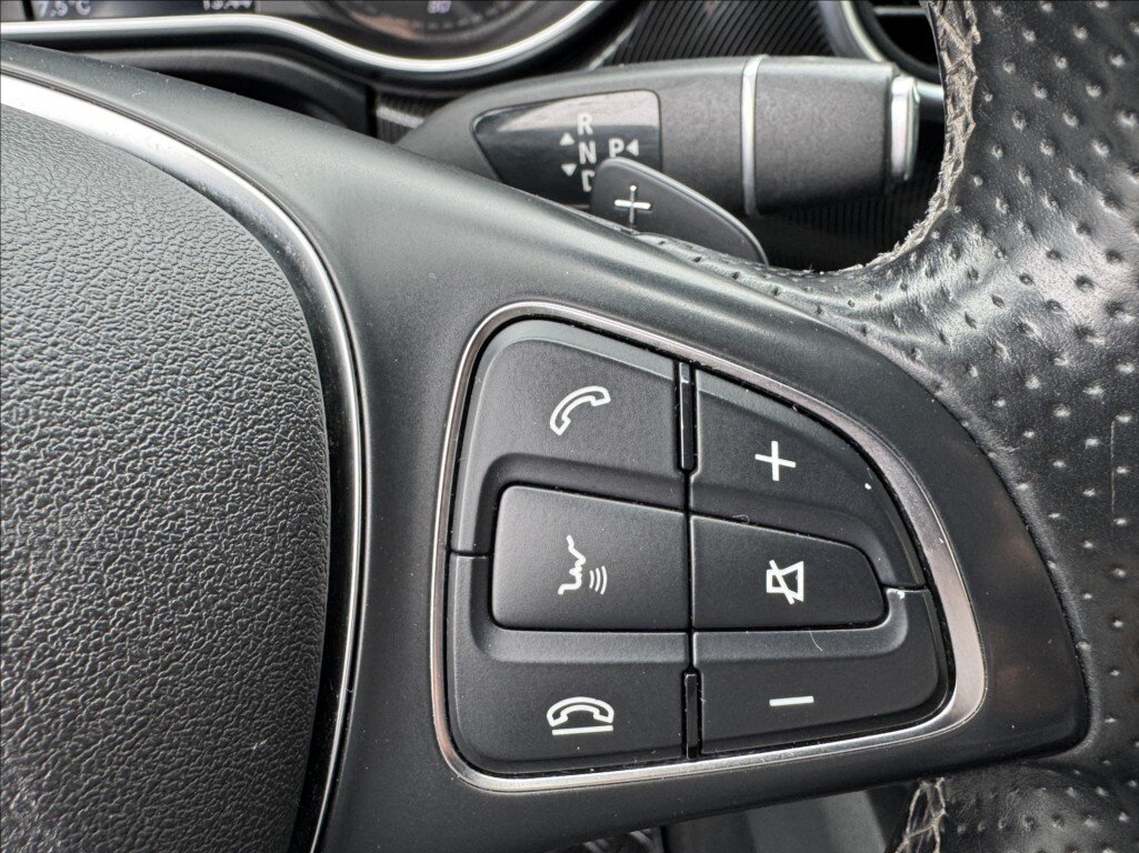 Mercedes-Benz Třídy V Kombi 2,1 l 120 kw