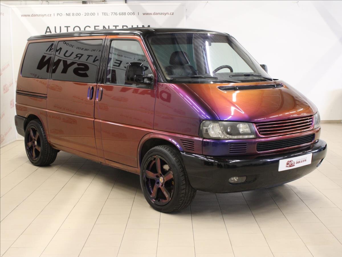 Volkswagen Caravelle Kombi 2,5 l 111 kw