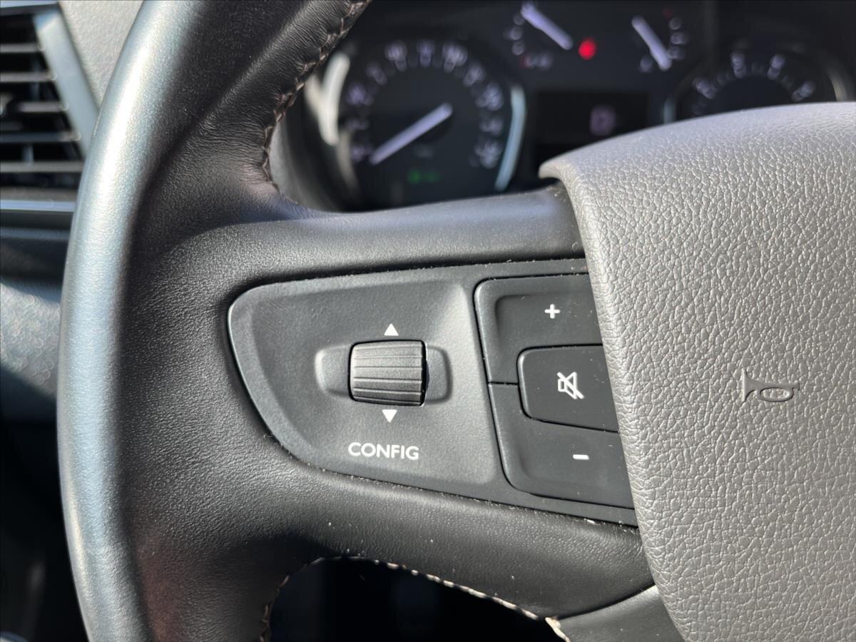 Opel Vivaro Ostatní 2,0 l 106 kw