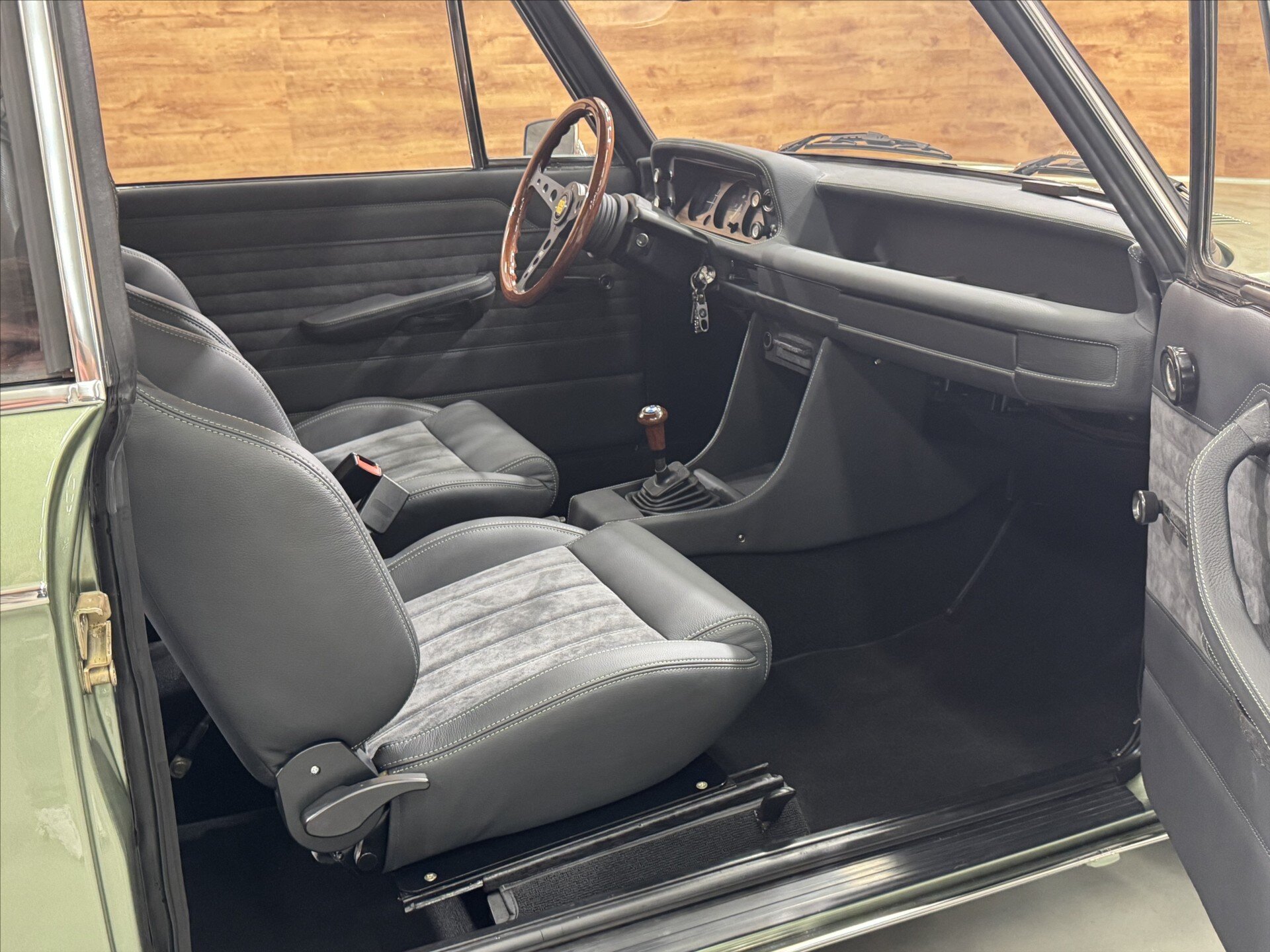 BMW Ostatní Kupé 2,0 l 74 kw