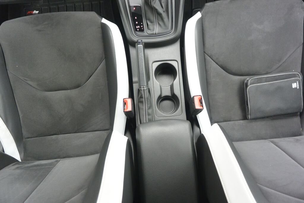 Seat Leon Hatchback 2,0 l 206 kw