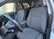 Toyota Corolla Sedan / Limuzína 1,6 l 97 kw