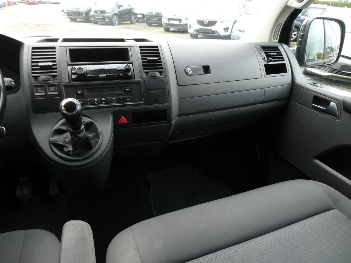 Volkswagen Caravelle