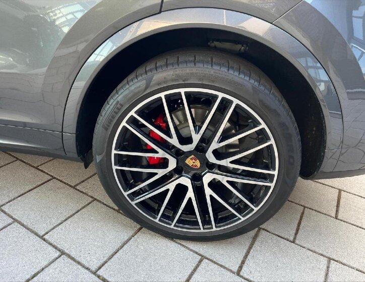 Porsche Cayenne Kupé 4,0 l 349 kw