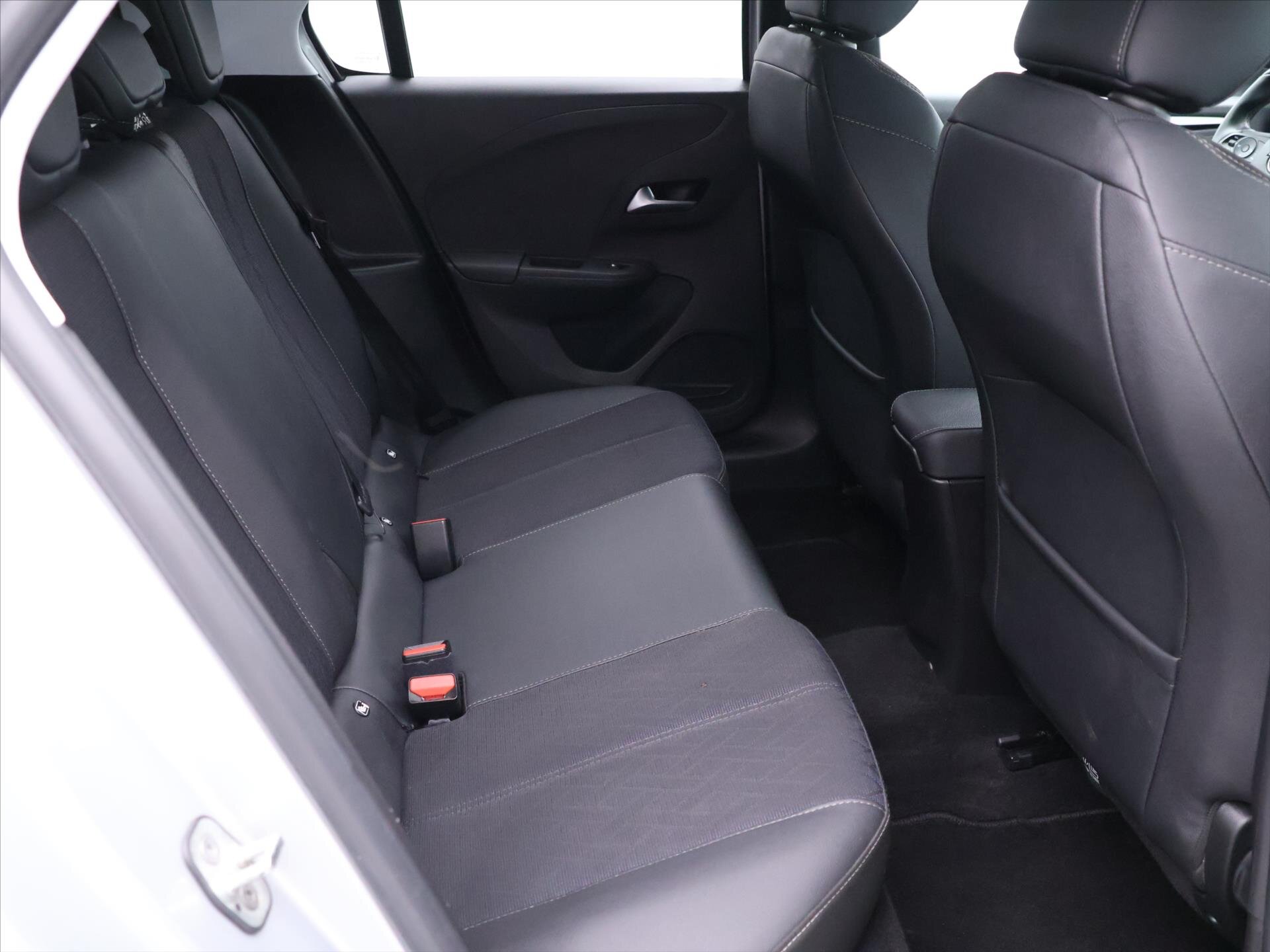 Opel Corsa Hatchback 1,2 l 74 kw