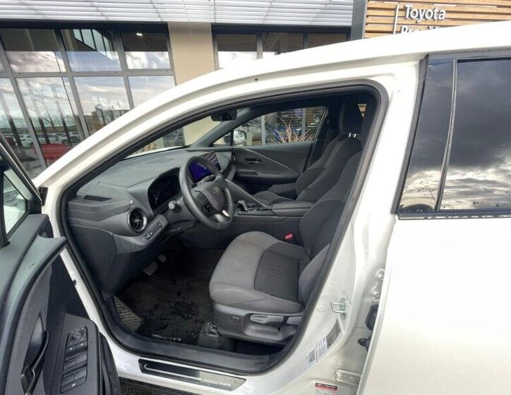 Toyota C-HR SUV / Terénní 1,8 l 98 kw