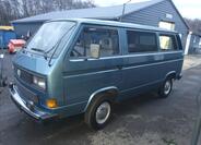 Volkswagen Caravelle 1