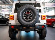 Jeep Wrangler 5
