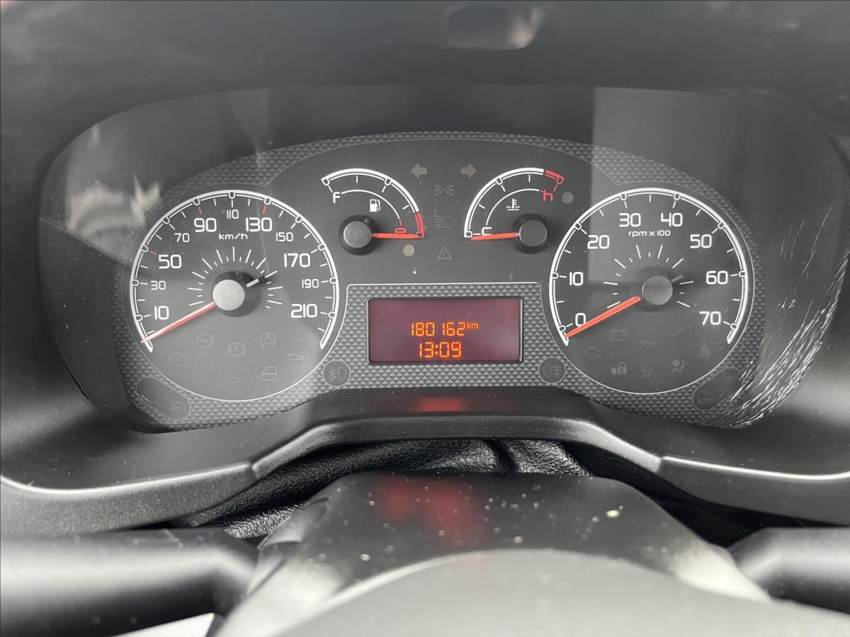 Fiat Qubo Kombi 1,4 l 54 kw