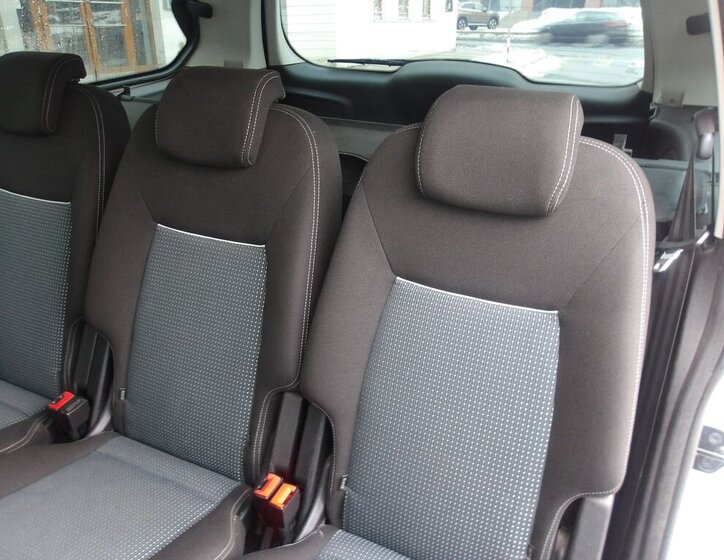 Ford Galaxy MPV 2,0 l 107 kw