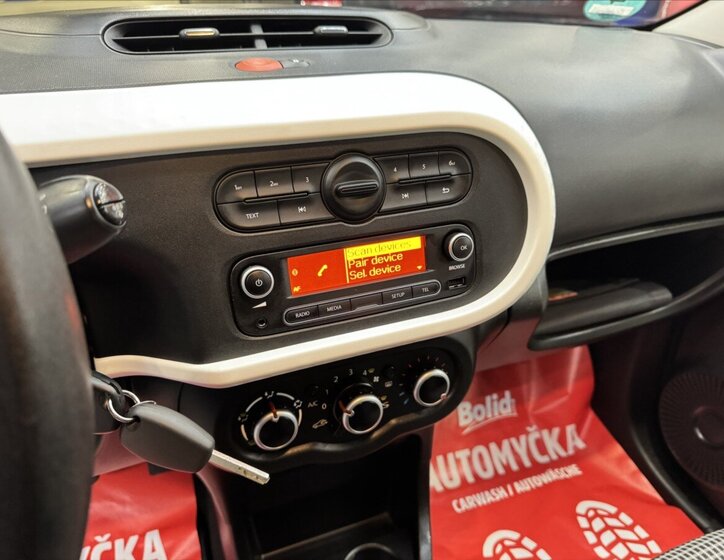 Renault Twingo Hatchback 999,0 52 kw