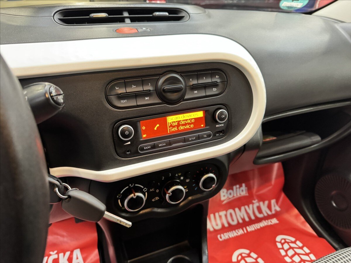 Renault Twingo Hatchback 999,0 52 kw