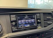 Volkswagen Caravelle 10