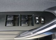 Toyota Auris Kombi 1,6 l 97 kw