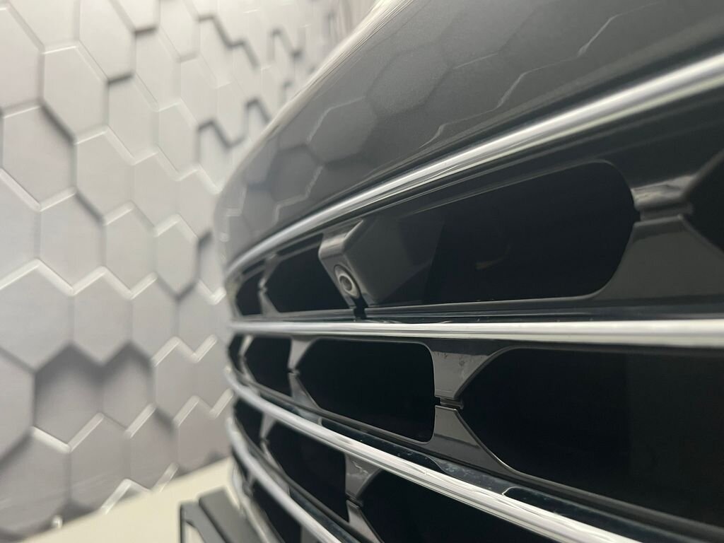 Ford Kuga SUV / Terénní 2,5 l 140 kw