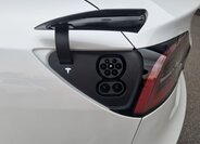 Tesla Model 3 Sedan / Limuzína 0,0 355 kw