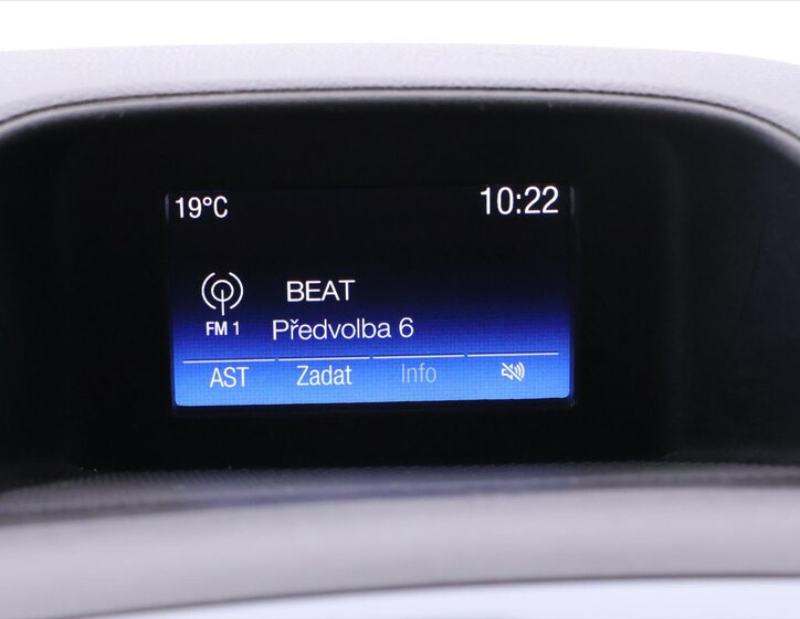 Ford Tourneo Custom 24