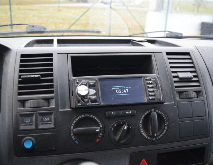 Volkswagen Transporter Kombi 2,5 l 96 kw