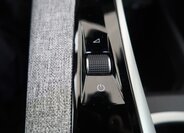 Peugeot 3008 SUV / Terénní 1,2 l 100 kw