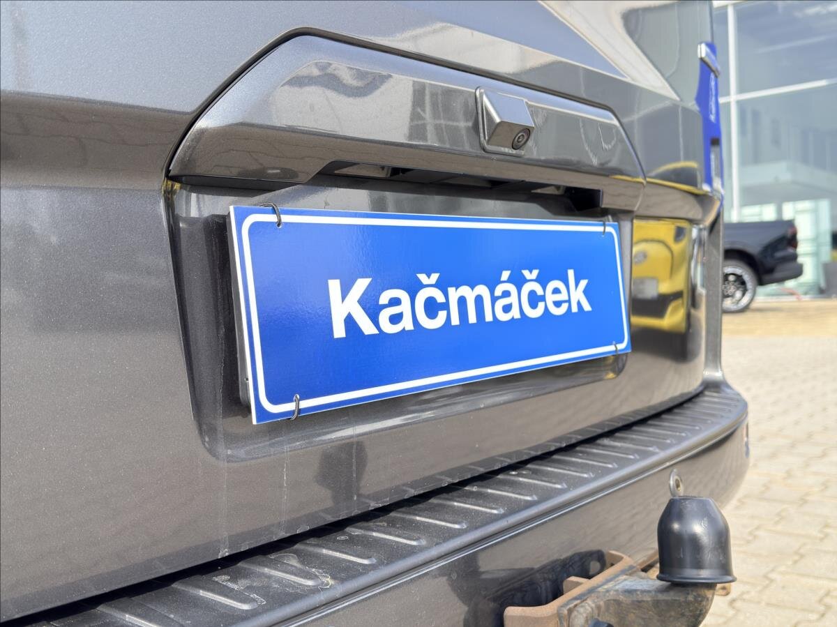 Ford Tourneo Custom MPV 2,0 l 136 kw