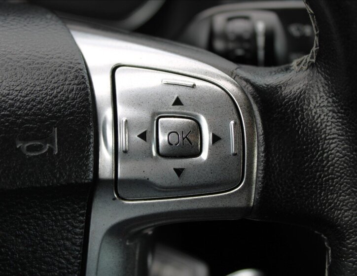 Ford Mondeo Kombi 2,0 l 85 kw