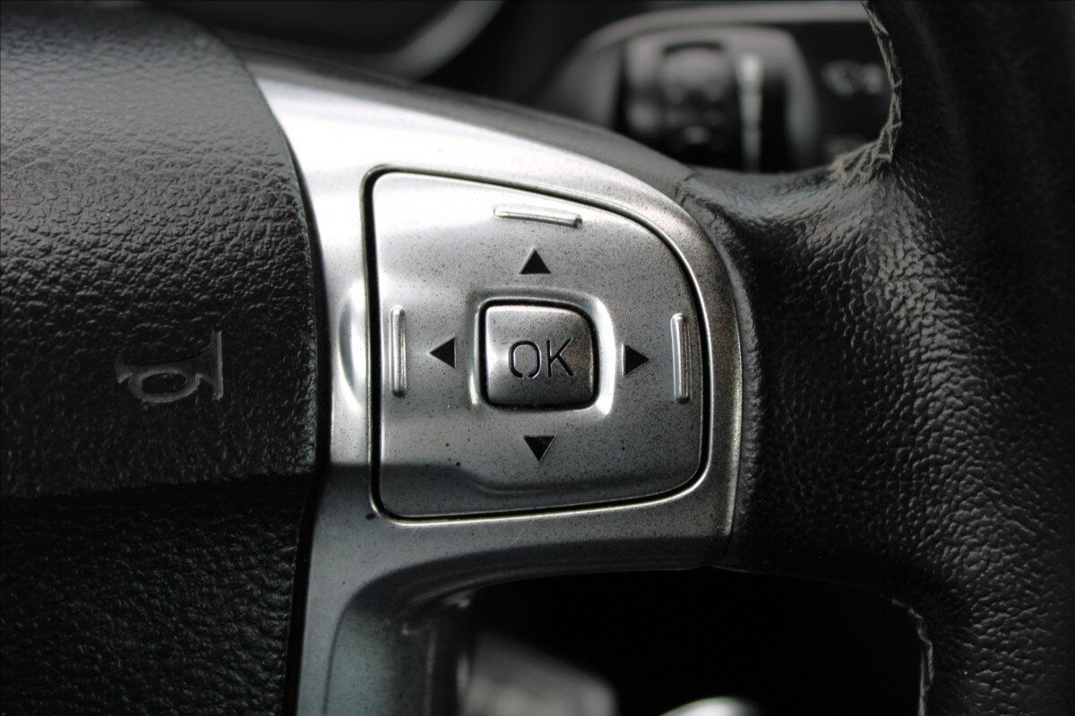 Ford Mondeo Kombi 2,0 l 85 kw