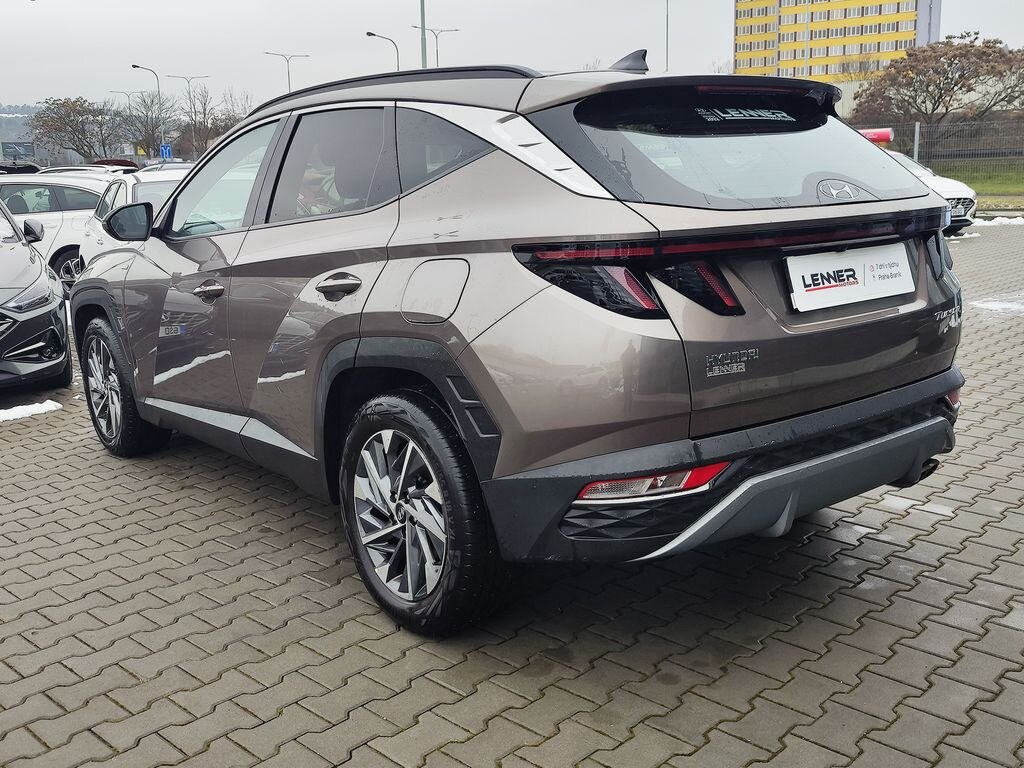 Hyundai Tucson SUV 1,6 l 110 kw