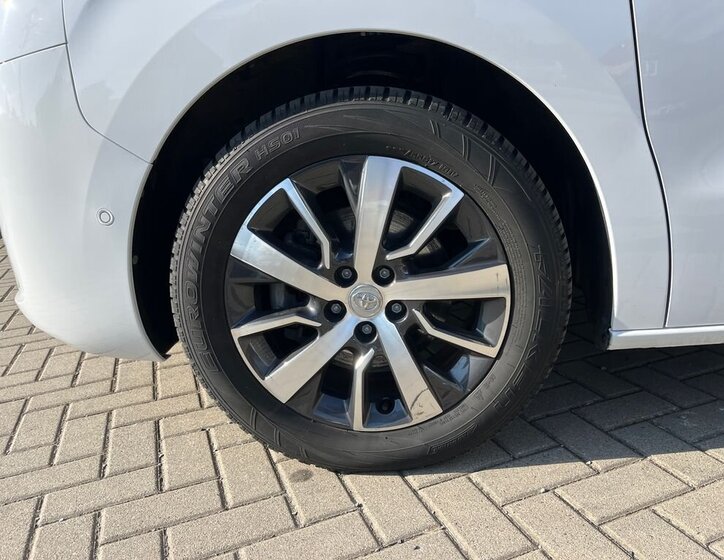 Toyota ProAce Verso VAN / Minibus 2,0 l 130 kw