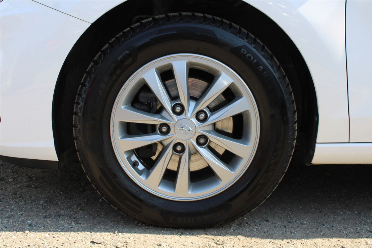 Hyundai i30 Hatchback 1,5 l 80 kw