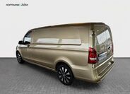 Mercedes-Benz Vito 7
