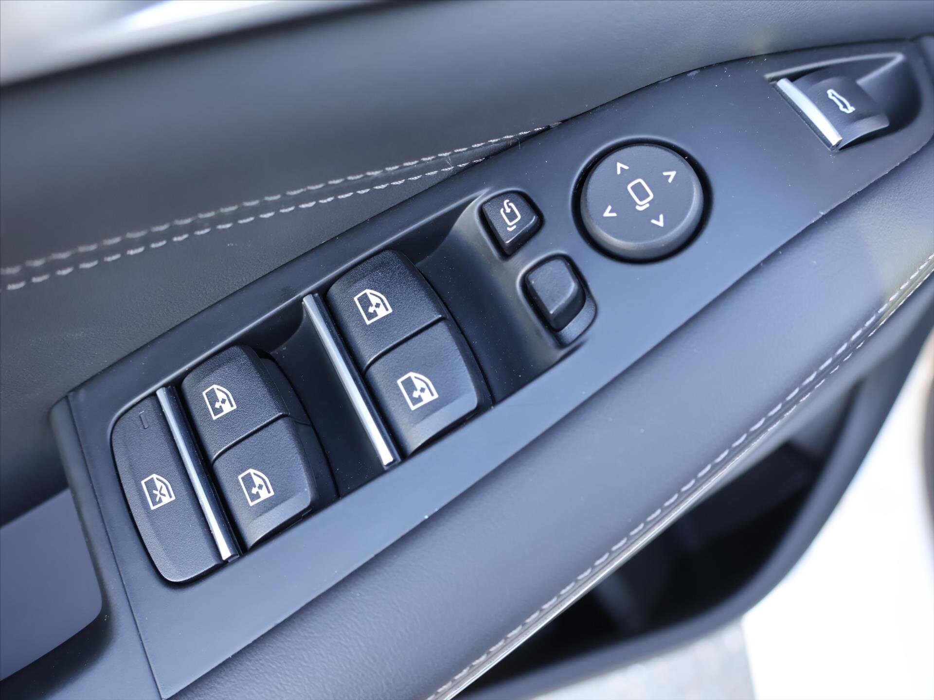 BMW X5 SUV / Terénní 3,0 l 250 kw