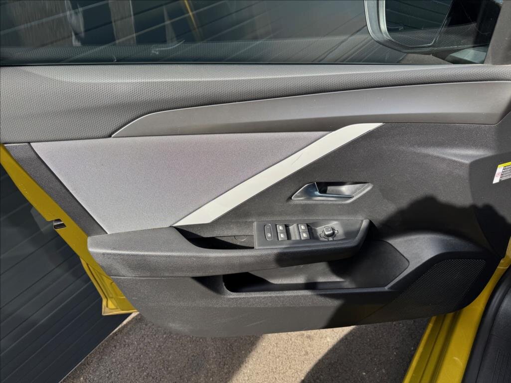 Opel Astra Hatchback 1,2 l 81 kw