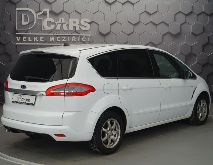 Ford S-MAX 4