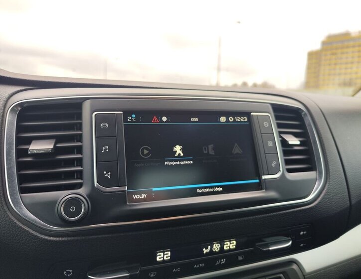 Peugeot Traveller 23