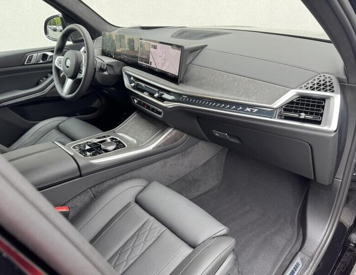 BMW X7 SUV 3,0 l 250 kw