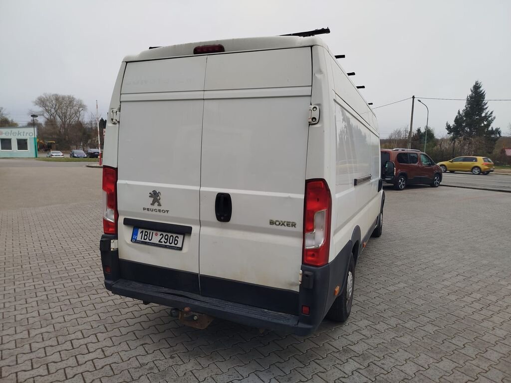 Peugeot Boxer Skříň 2,0 l 120 kw