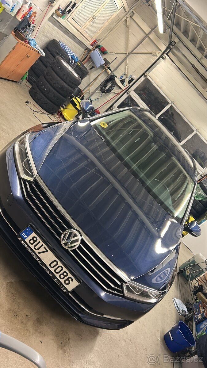 Volkswagen Passat Kombi 0,0 110 kw