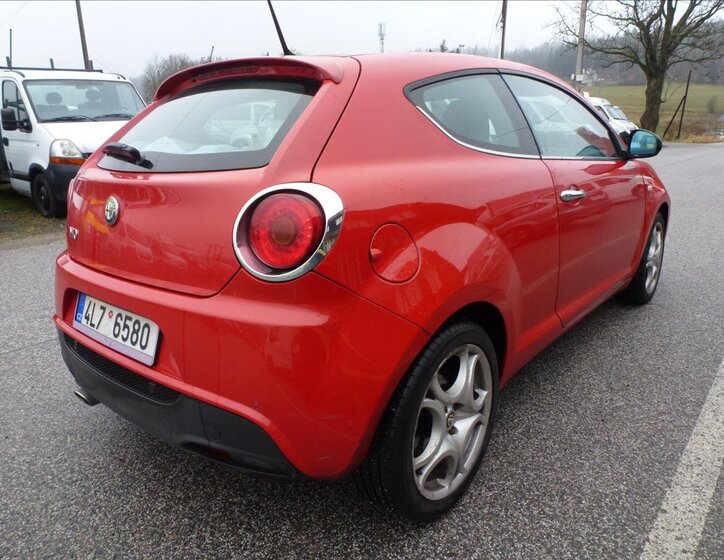 Alfa Romeo MiTo 9
