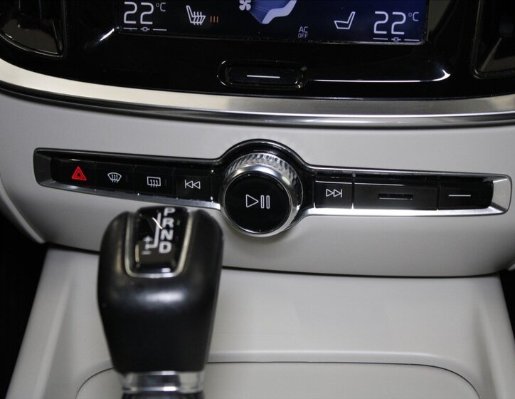 Volvo V60 Kombi 2,0 l 110 kw