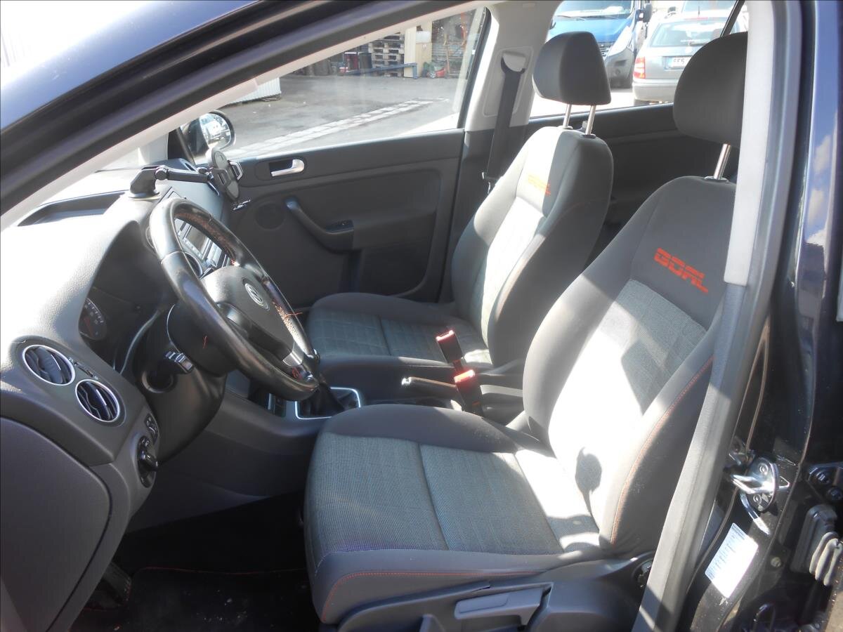 Volkswagen Golf Hatchback 1,4 l 59 kw