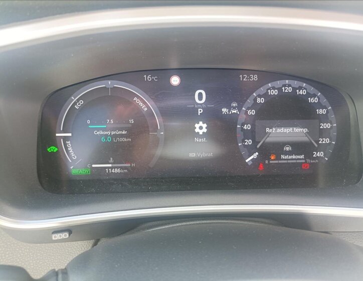 Toyota Corolla Cross SUV / Terénní 2,0 l 112 kw