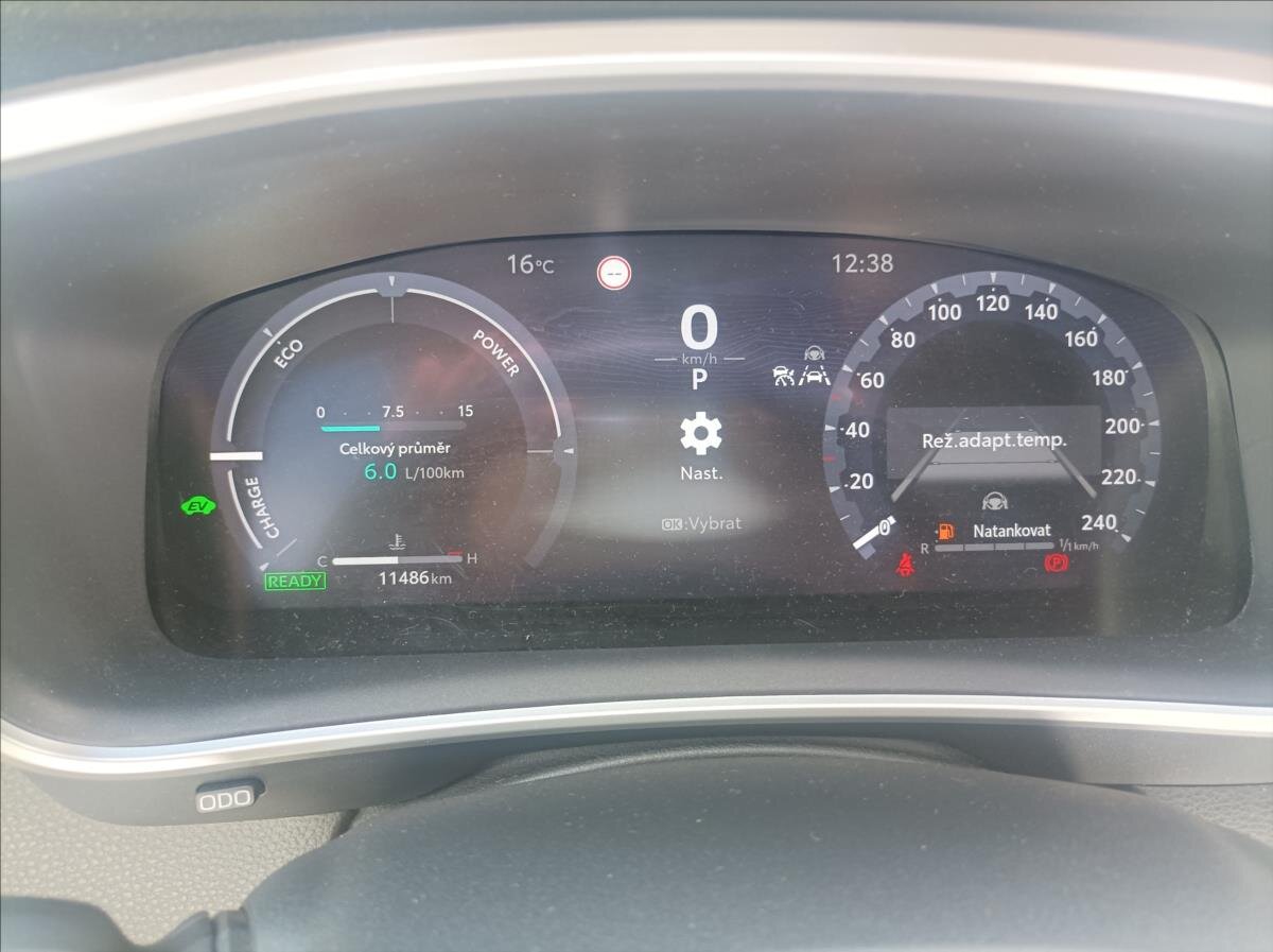 Toyota Corolla Cross SUV / Terénní 2,0 l 112 kw