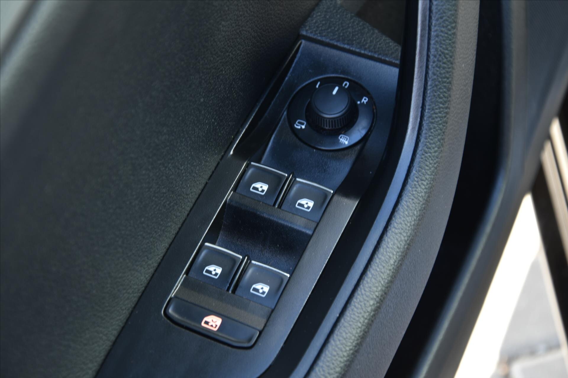 Škoda Superb Kombi 2,0 l 140 kw