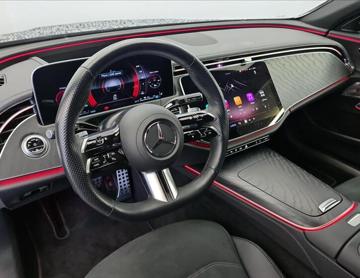 Mercedes-Benz Třídy E 9